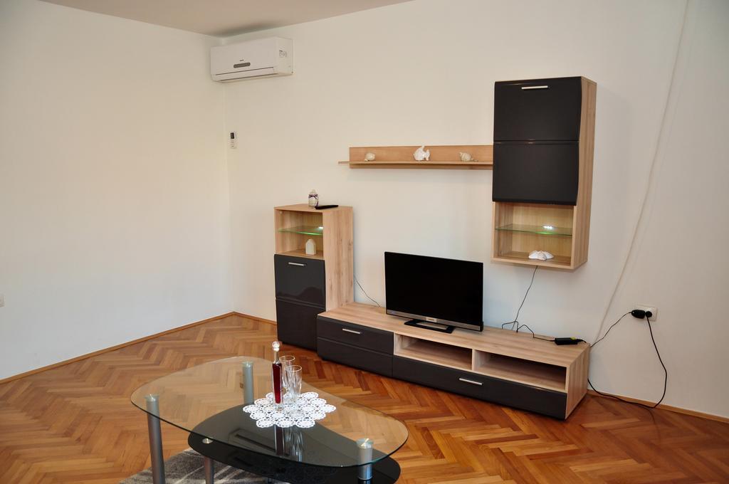 Apartment Rezo Задар Екстер'єр фото